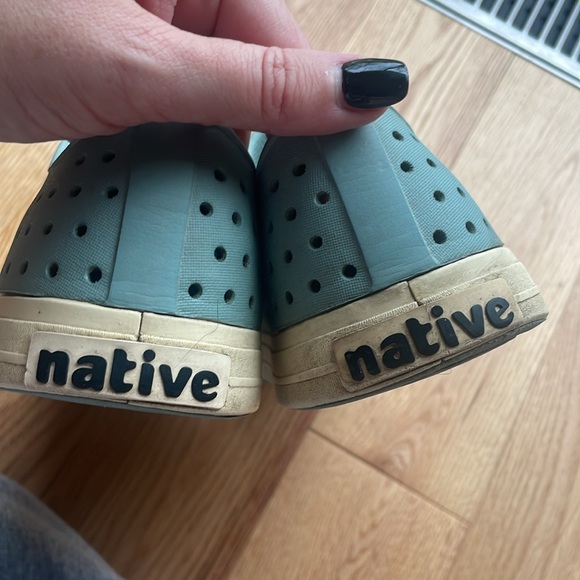 NATIVE || Jefferson Block Shoe Size 11 - Picture 7 of 8